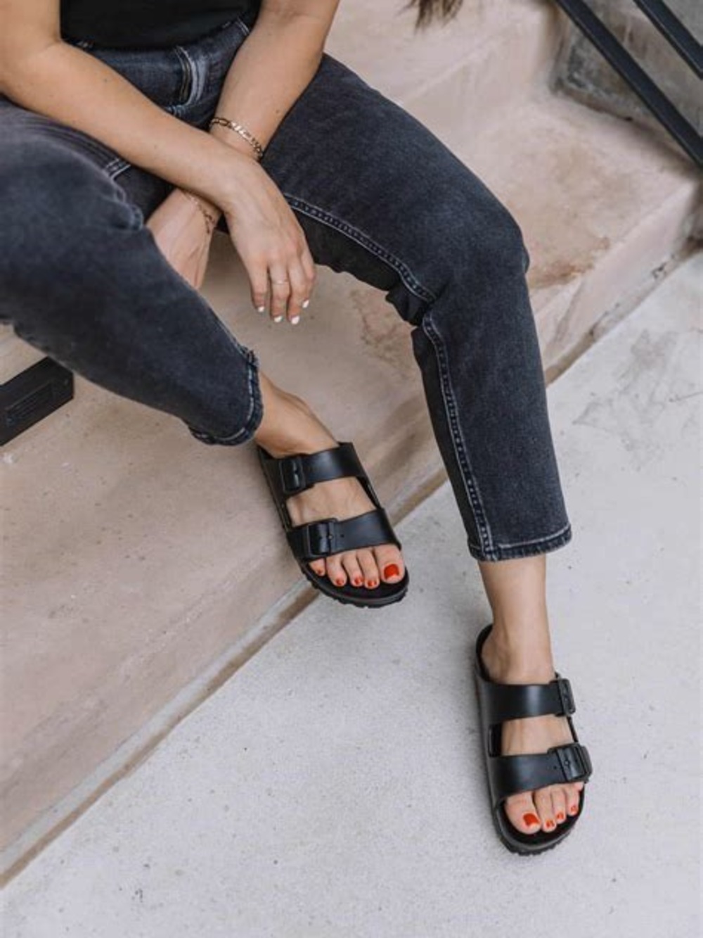 (Sold)Birkenstock Black Arizona EVA Sandals-regular fit
